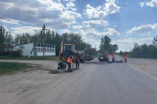 Працівники ДП "Агентство місцевих доріг Полтавської області" спільно з підрядниками взяли участь у толоці, присвяченій Дню довкілля.